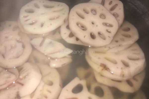香菇木耳莲藕焖豆腐张的做法图解5