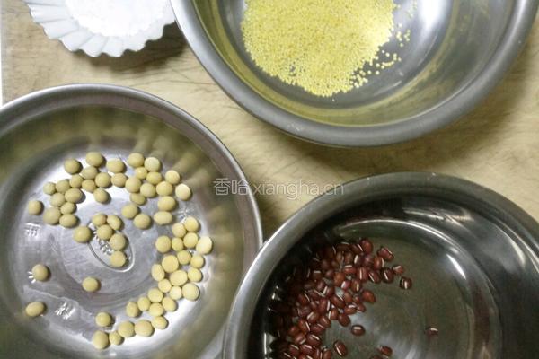 红豆小米豆浆的做法图解1