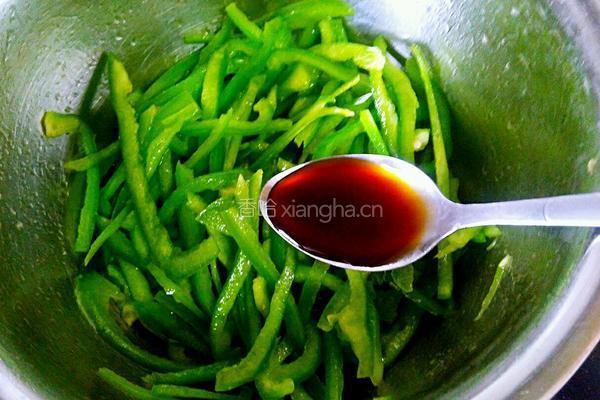 蚝油青椒丝的做法图解5