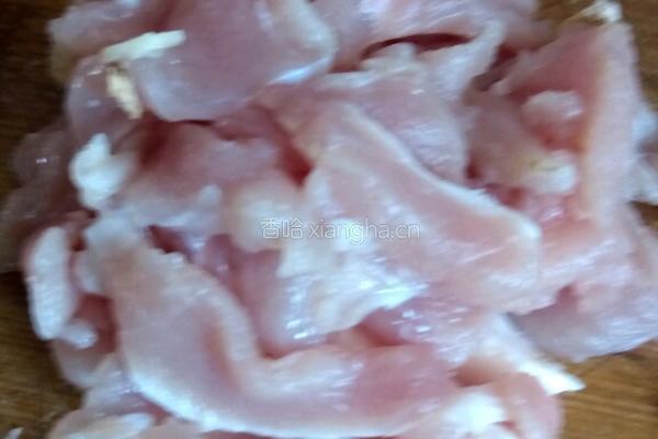黄瓜炒肉片的做法图解1