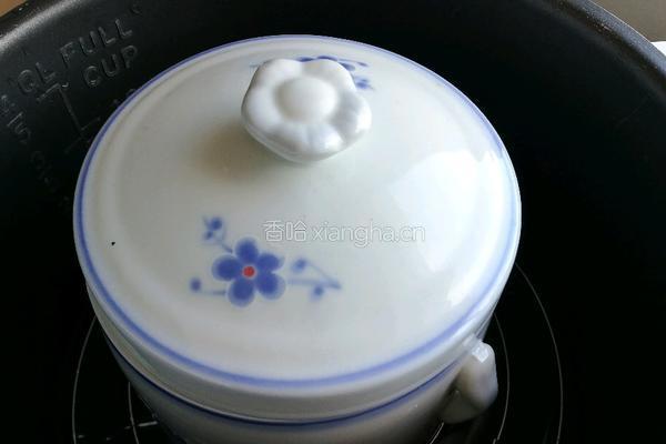 花胶参海木瓜牛奶甜汤的做法图解6