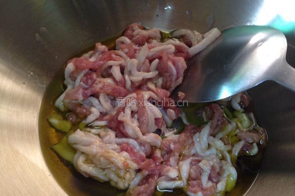 鱼腥草炒肉丝的做法图解4