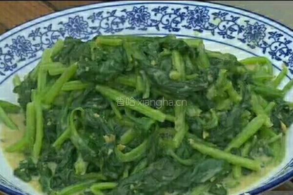 咸蛋黄炒菠菜的做法图解7