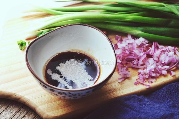 十分钟无油又过瘾的 香辣酱油炒饭/拌饭的做法图解6
