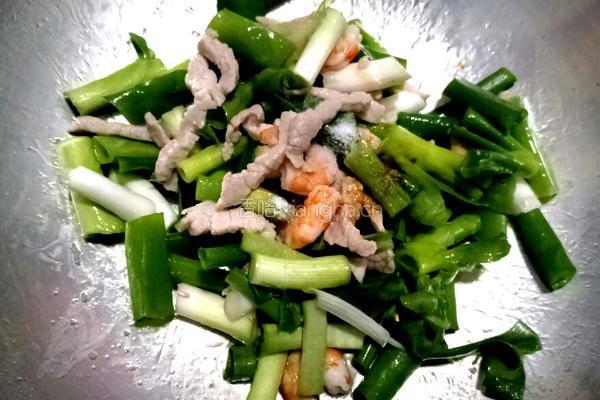葱爆肉丝的做法图解7