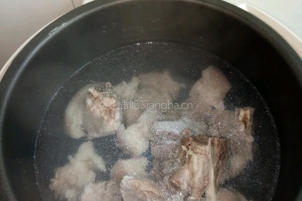 黄豆炖猪蹄包的做法图解4