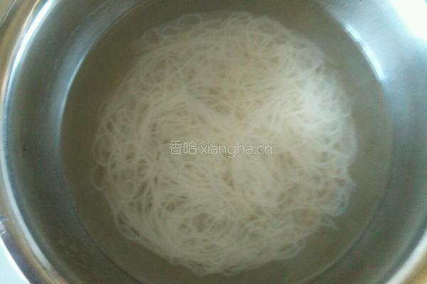 卷心菜拌粉丝的做法图解7