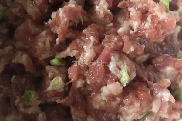 油爆辣椒塞肉的做法图解3