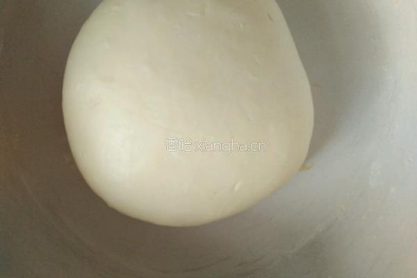 香菇胡萝卜油菜饺子的做法图解4