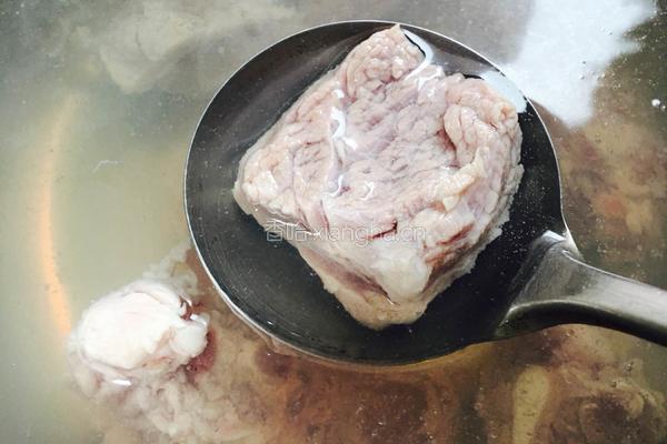 胡椒浸海虹排骨汤的做法图解7