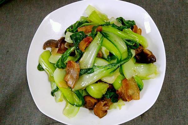 香菇炒小白菜的做法图解11