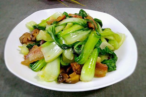 香菇炒小白菜的做法图解12