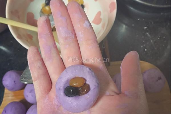 粉色紫薯汤圆的做法图解4