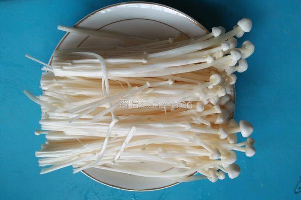 金针菇培根卷的做法图解4