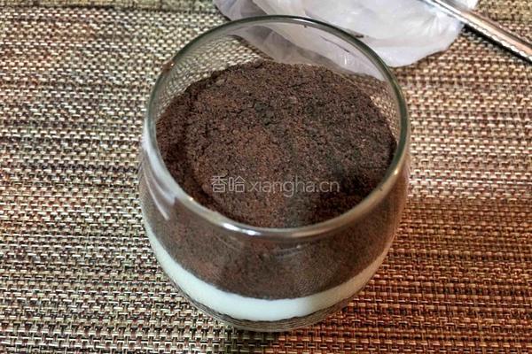 奥利奥酸奶盆栽的做法图解5