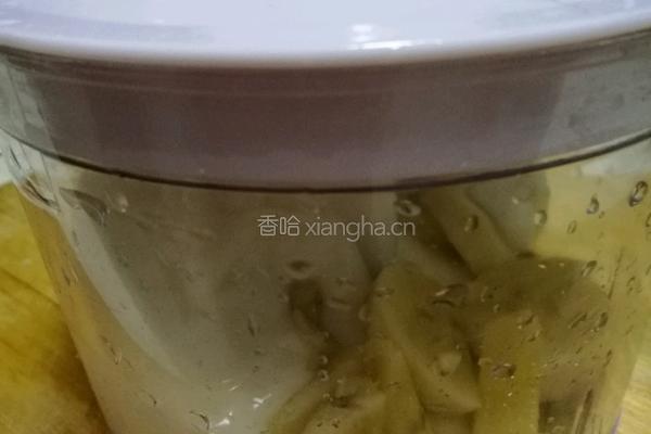 香蕉酸奶奶昔的做法图解3