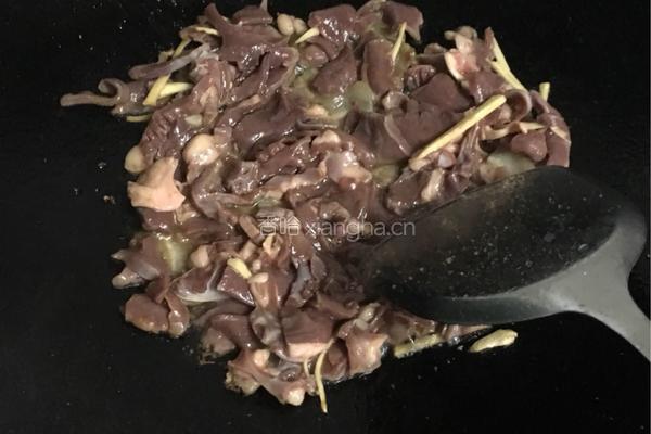 豬心韭菜花的做法图解3