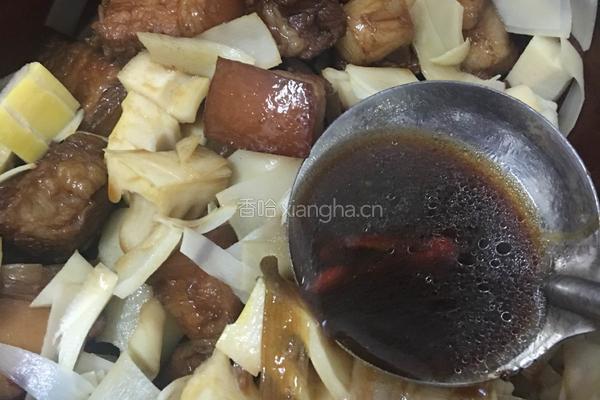 红烧肉焖春笋的做法图解19