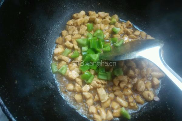 辣子鸡丁的做法图解9
