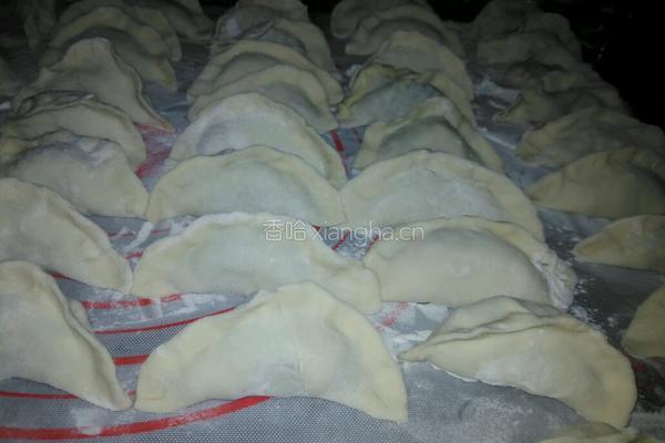 韭菜三鲜水饺的做法图解10