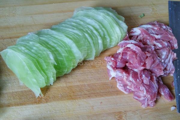 莴笋炒肉的做法图解3