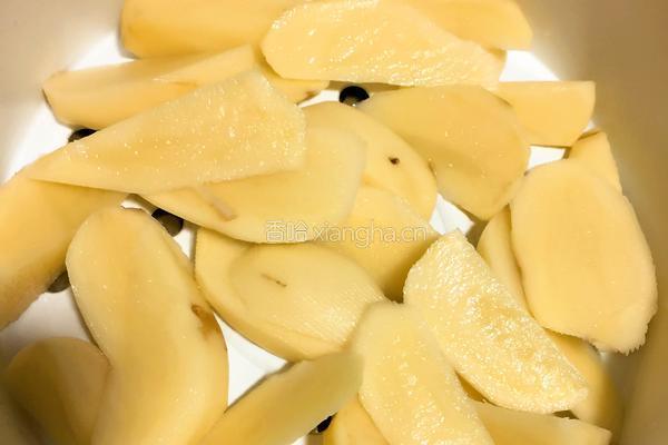 香煎土豆饼的做法图解1