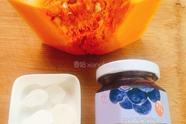 蓝莓蒸南瓜的做法图解1