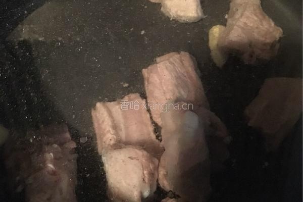 海带绿豆排骨汤的做法图解3