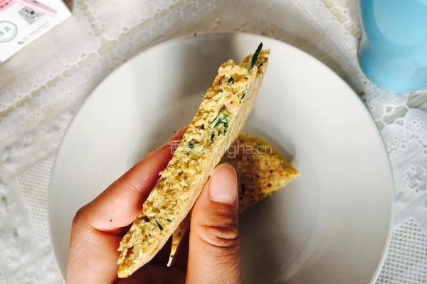 葱香燕麦鸡蛋饼的做法图解7