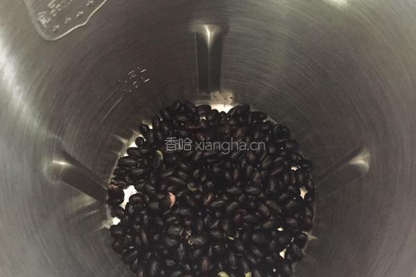 黑豆豆浆的做法图解3