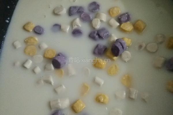 椰汁菱薯丸的做法图解2