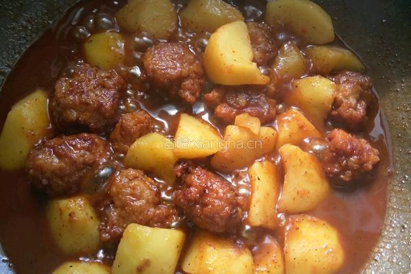 土豆烧肉丸的做法图解6
