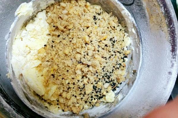 花生核桃芝麻粗粮饼干的做法图解6