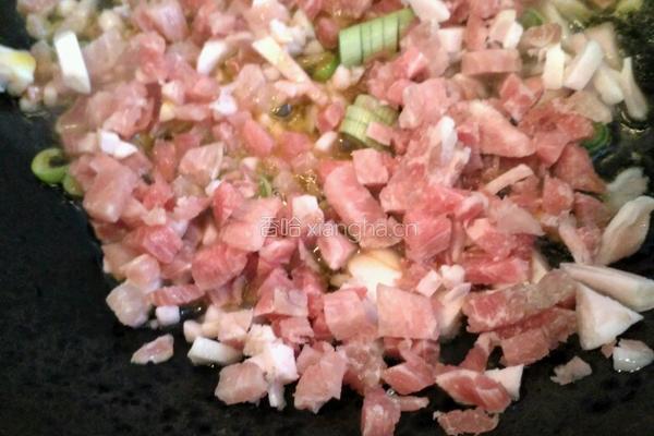 芹菜肉酱卤的做法图解5