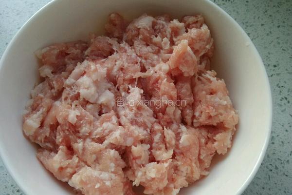 西红柿猪肉水饺的做法图解2