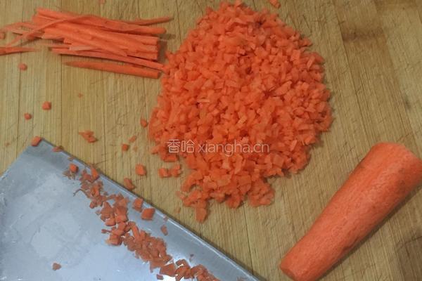 胡萝卜味鸡蛋煎饼的做法图解1