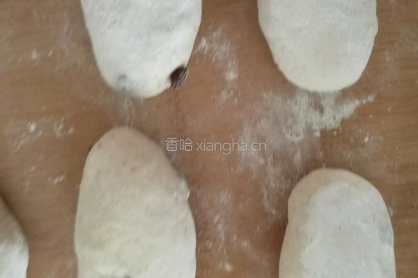 加了葡萄干高粱面馒头别有风味的做法图解5