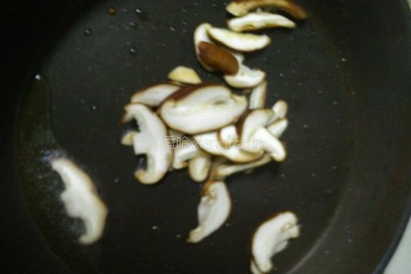 咸焗薏面的做法图解6