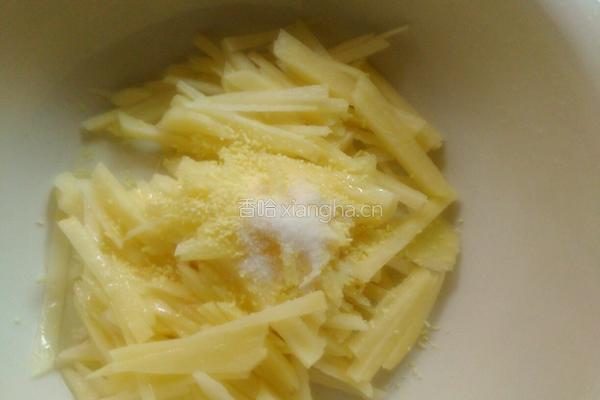 胡萝卜丁土豆丝饼的做法图解2
