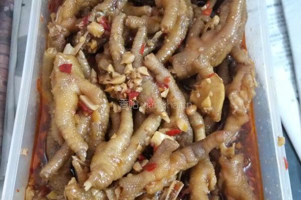 蒜香辣鸡爪的做法图解10