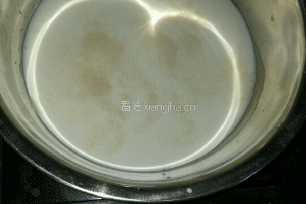 草莓布丁的做法图解4