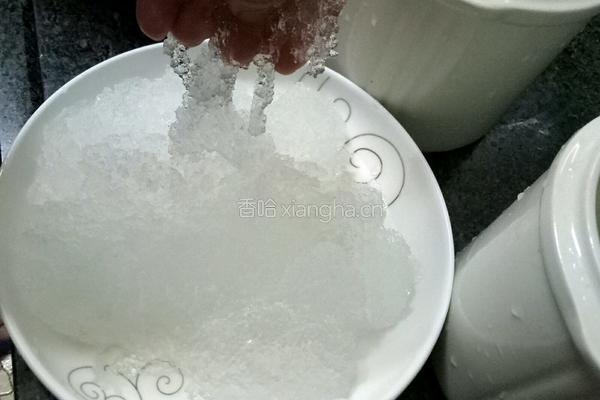 冰糖雪燕的做法图解3