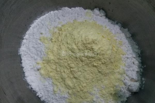玉米面煎饼的做法图解1