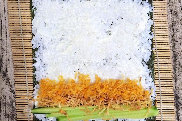 日式紫菜包饭的做法图解7