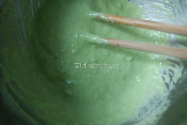 菠菜汁煎饼的做法图解5