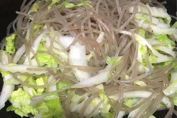 白菜炒红薯粉丝的做法图解7