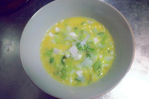 胡麻油炒葱花鸡蛋的做法图解4