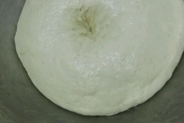 草莓酱包的做法图解3