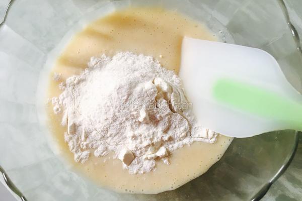 香蕉牛奶松饼的做法图解6