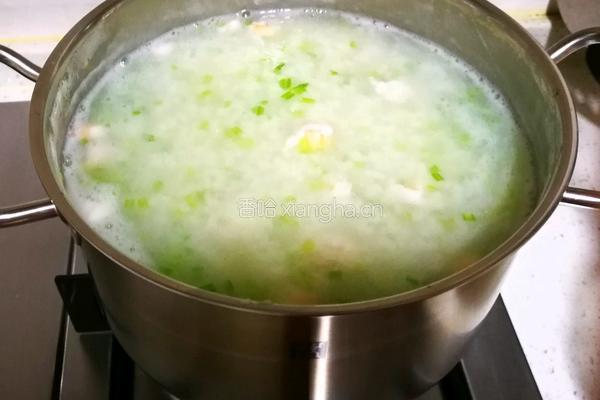芹菜虾仁粥的做法图解4